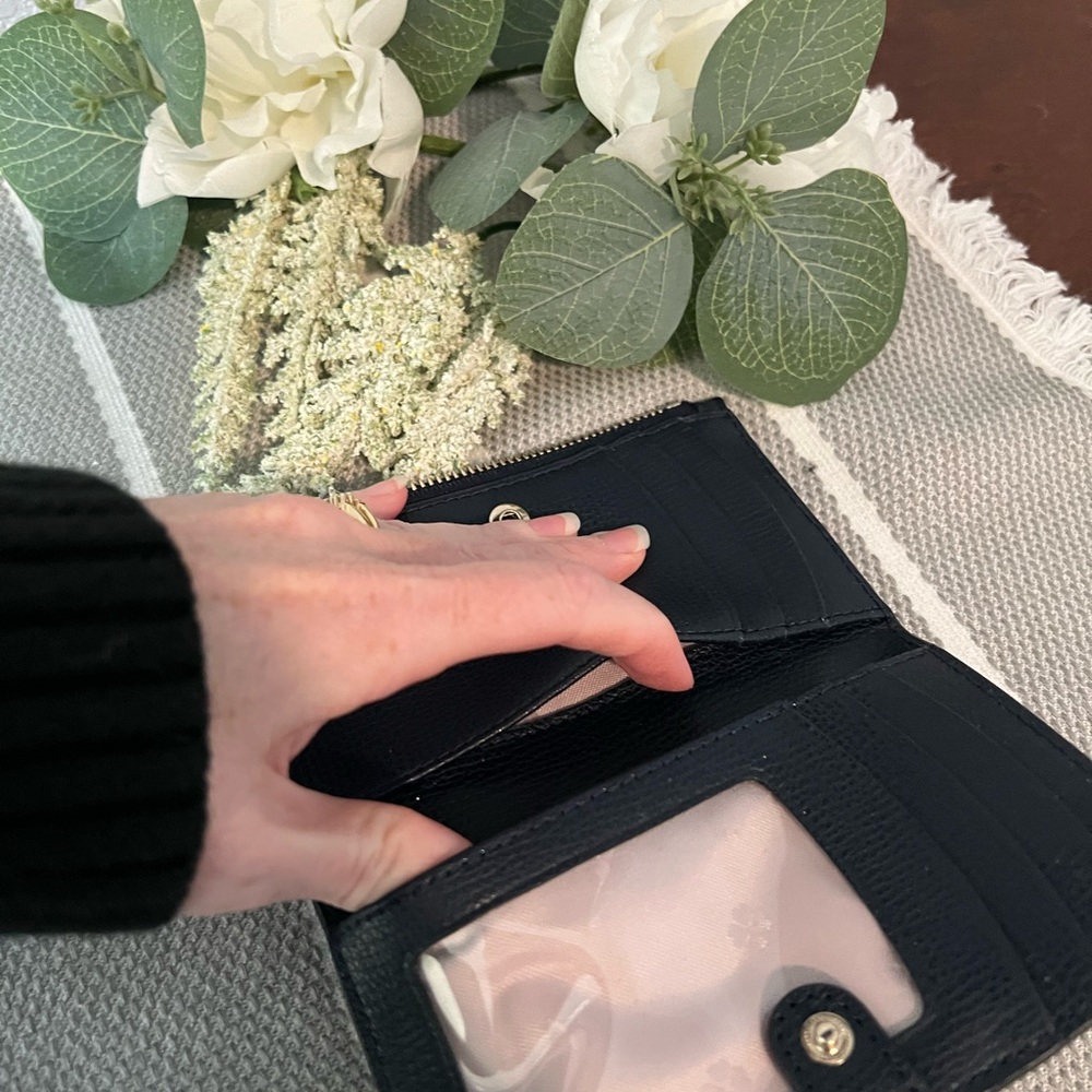 Kate Spade Wallet Navy Blue - image 5